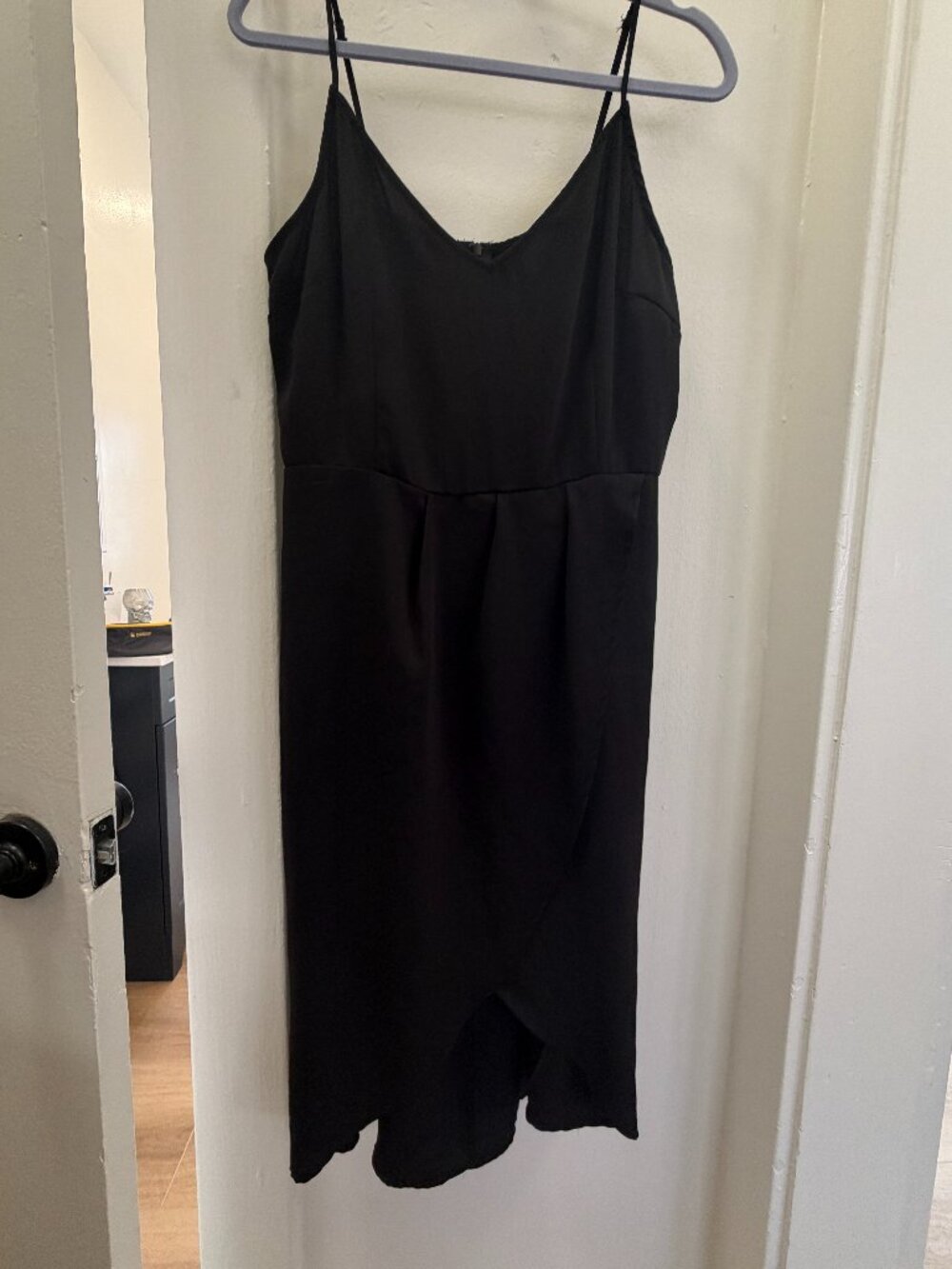 NWT Dynamite Jet Black V-Neck Cami Tulip Wrap Midi Dress - Size L